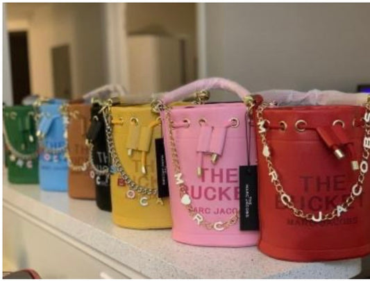 Fashion Bucket Bag W/Chain